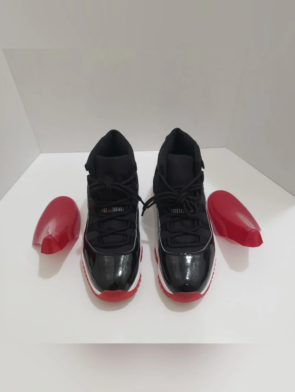 Nike Air Jordan 11 Retro Bred 2019 Men’s Size 12 Black Red 378037-061 OG Box